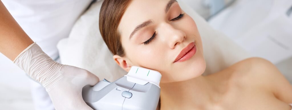 From,Above,Of,Relaxed,Young,Female,Client,Getting,Smas,Ultrasound